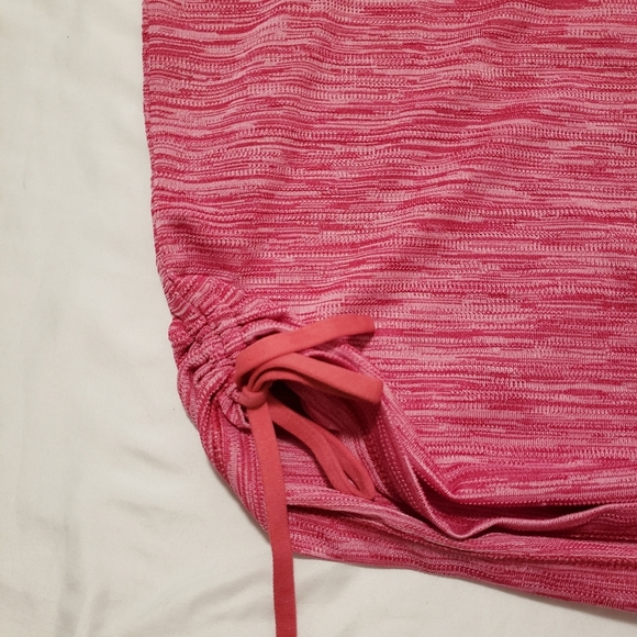 Tuff Athletics Raspberry Shirt XS - Picture 3 of 6